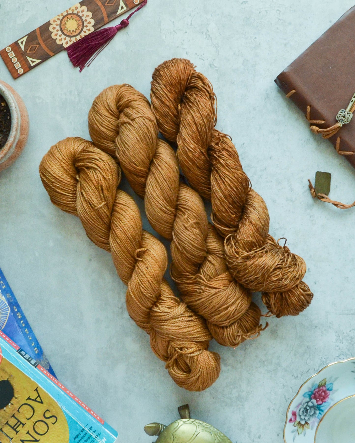 May Yarn - "Mythos"