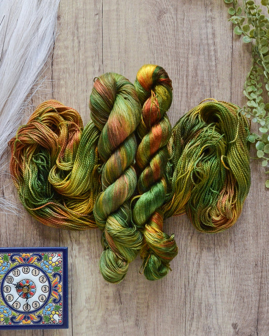 August Yarn - "Palacio de Las Dueñas"